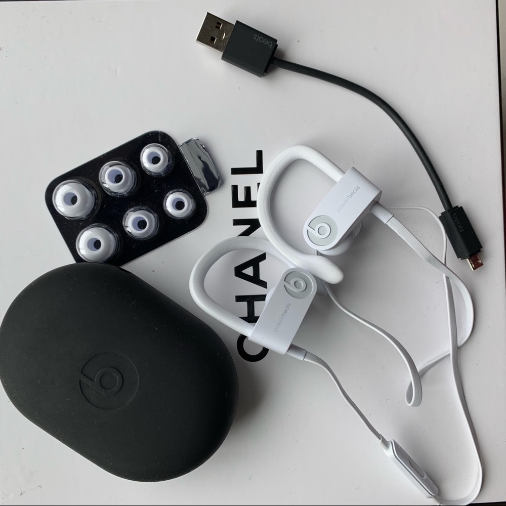 Powerbeats 3